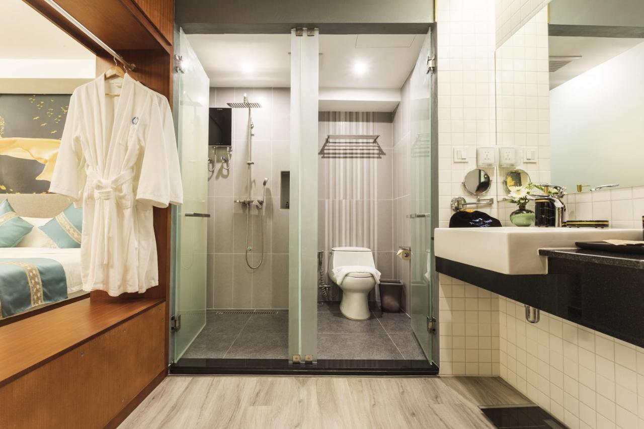 Thapae Twins Hotel Chiang Mai Zewnętrze zdjęcie