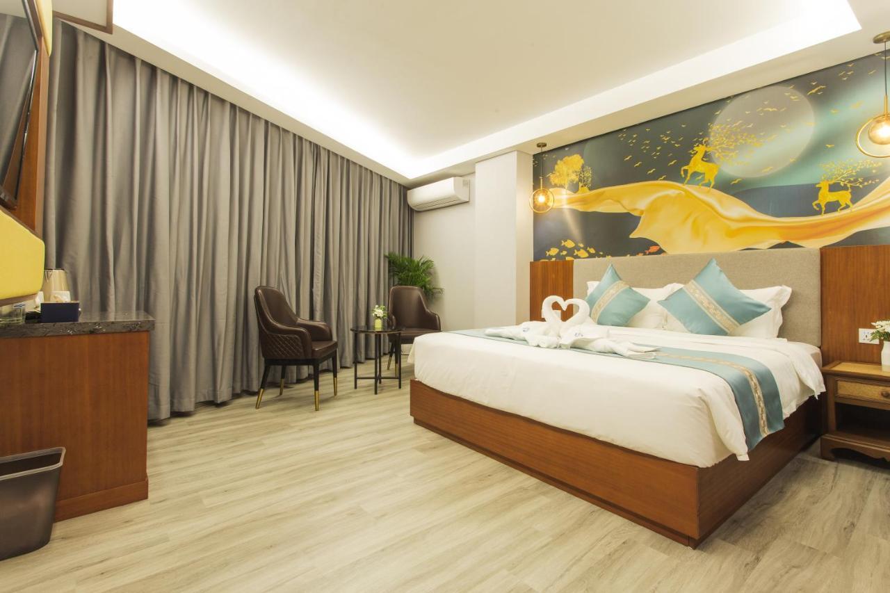 Thapae Twins Hotel Chiang Mai Zewnętrze zdjęcie