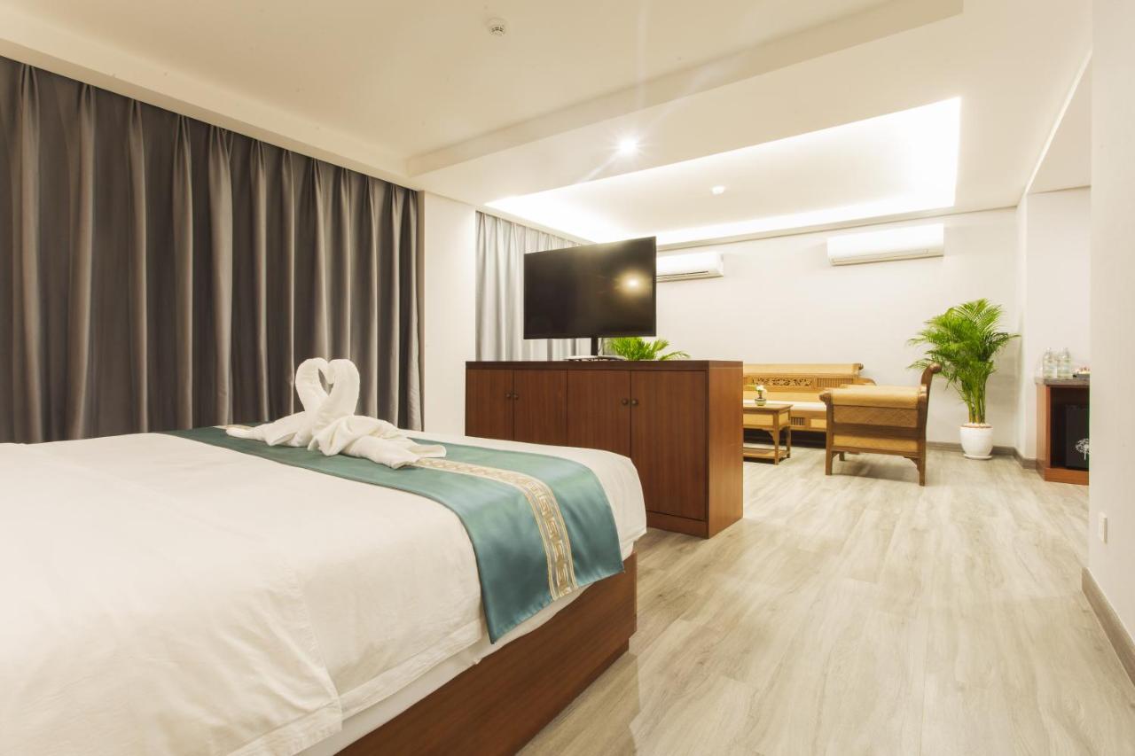 Thapae Twins Hotel Chiang Mai Zewnętrze zdjęcie